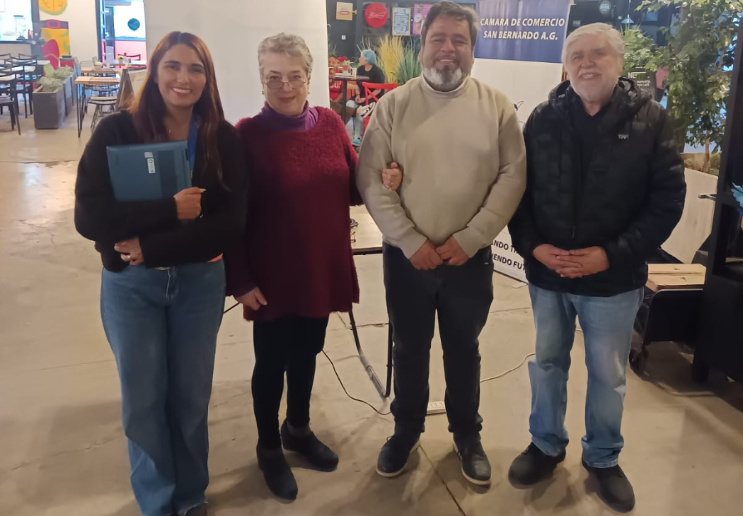 Exitosa charla informativa sobre la Tarjeta Más Vecino reunió a vecinos y comerciantes en San Bernardo